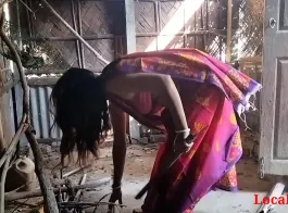 Indian dehati Kali budhi aurat aur Ladka ke bich sex video